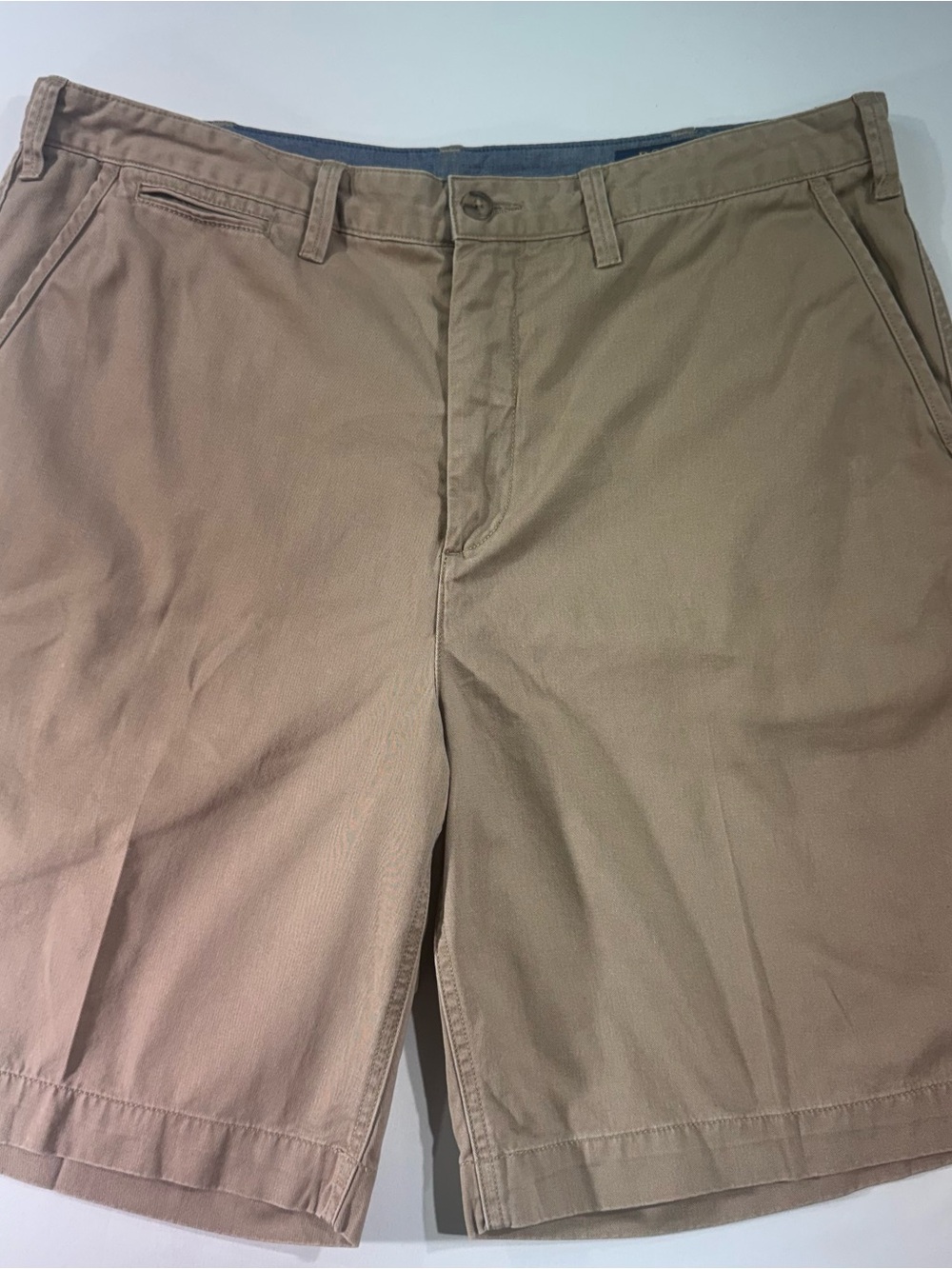 POLO Ralph Lauren Men's Classic Fit Khaki Chino Shorts, Size 38W x 10”